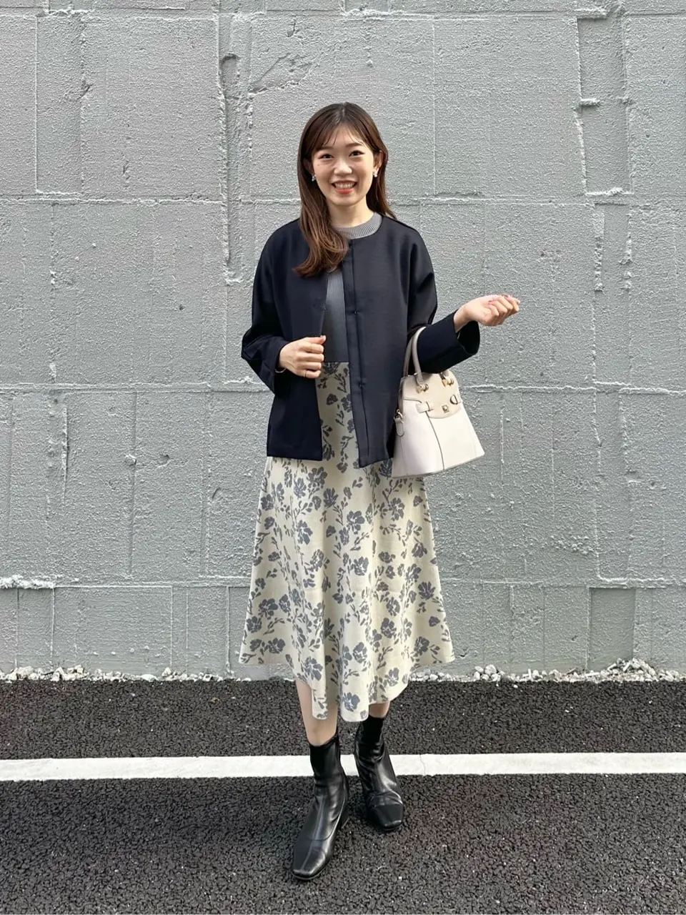 ANY SIS みぃ コーディネート画像