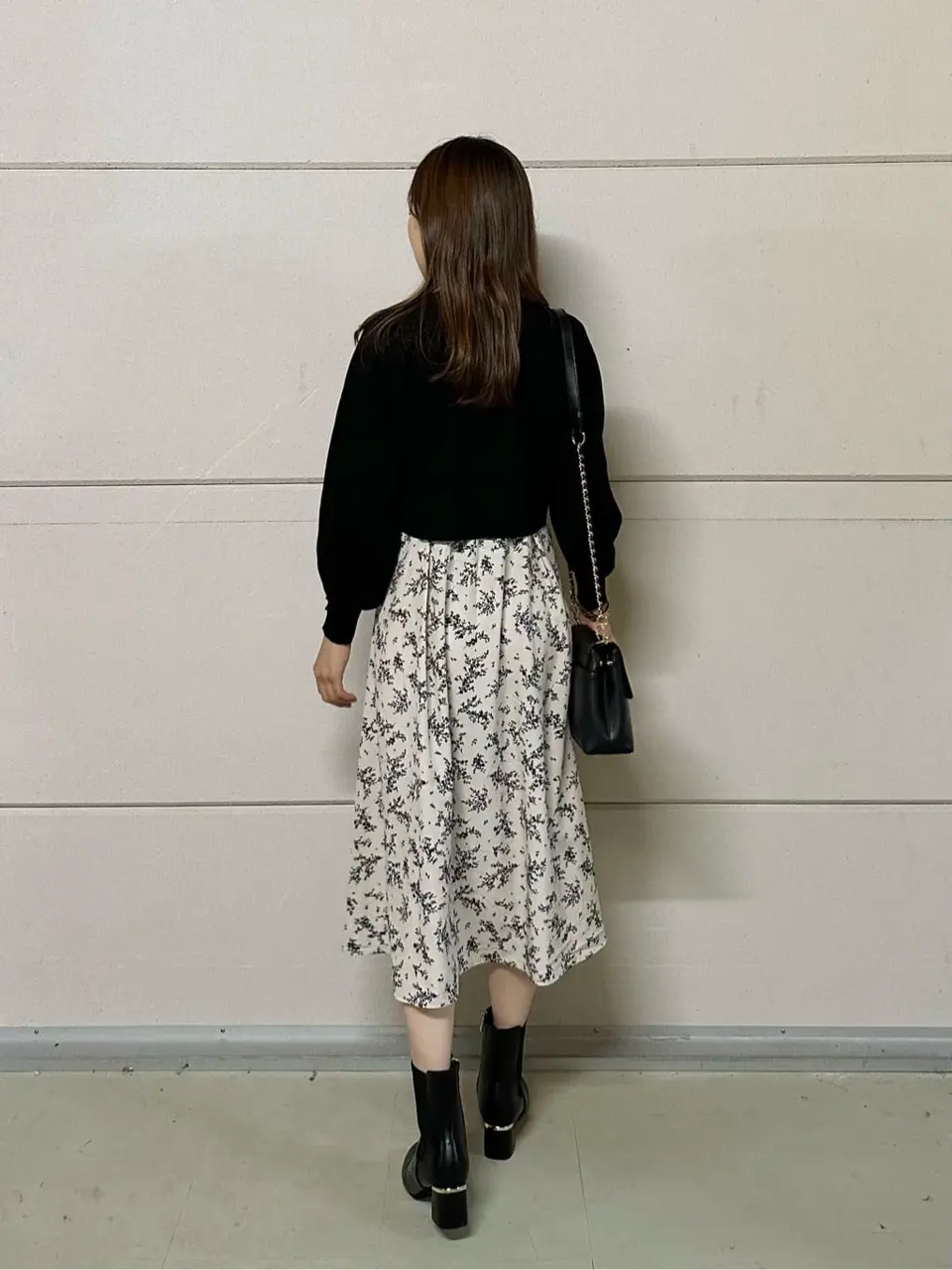 ANY SIS みぃ コーディネート画像