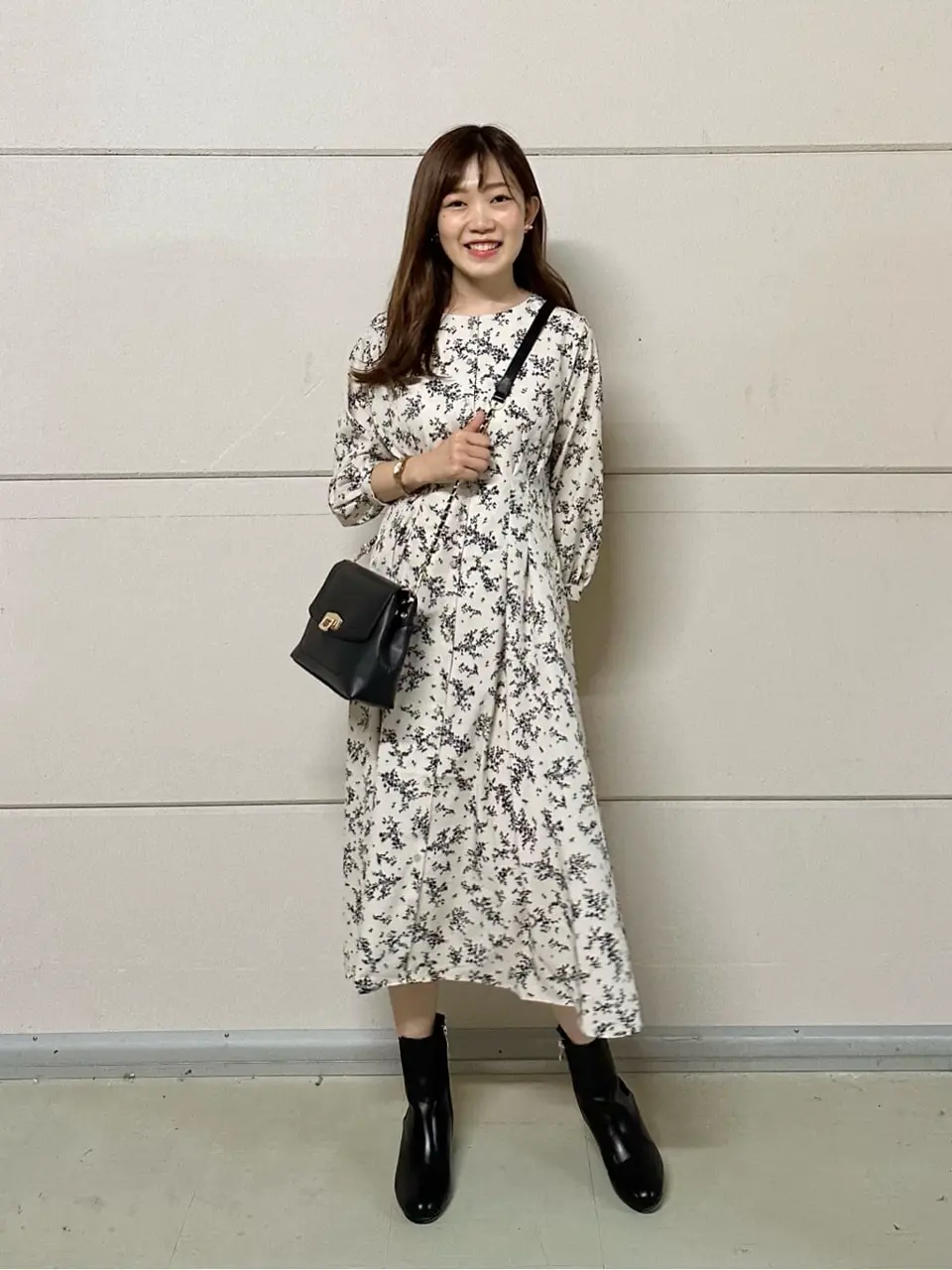 ANY SIS みぃ コーディネート画像