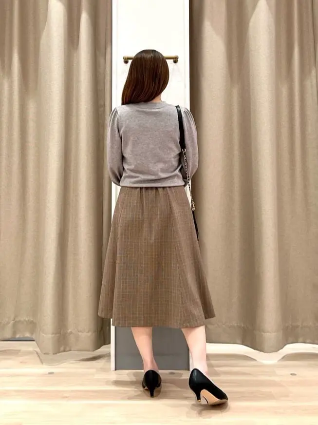 ANY SIS 瀬野 コーディネート画像