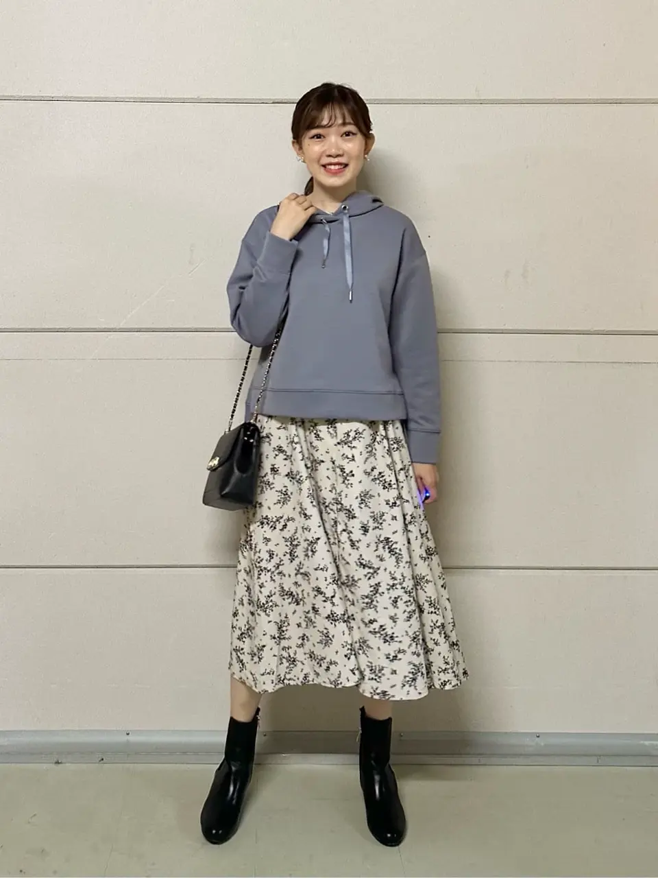 ANY SIS みぃ コーディネート画像