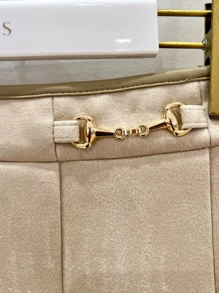 ANY SIS 瀬野 コーディネート画像