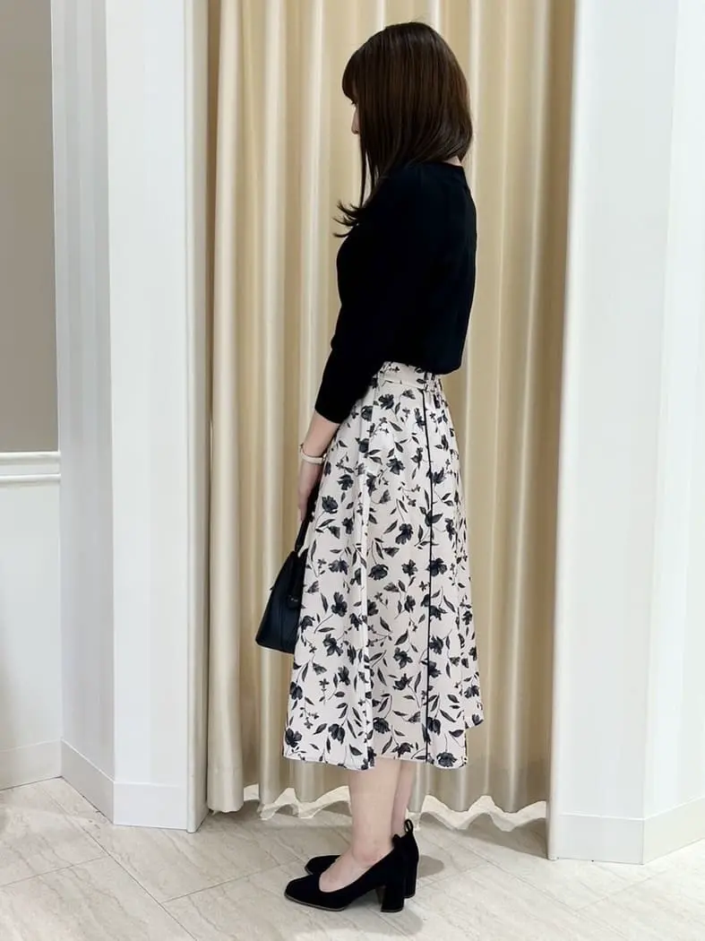 ANY SIS 伊藤 コーディネート画像