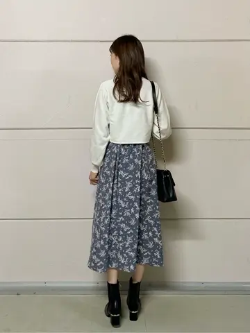 ANY SIS みぃ コーディネート画像