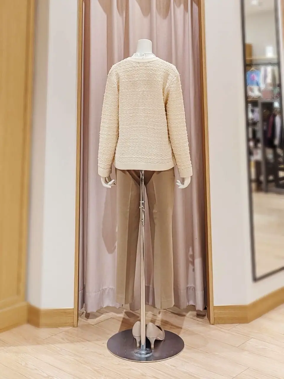 ANY SIS 岩田 コーディネート画像