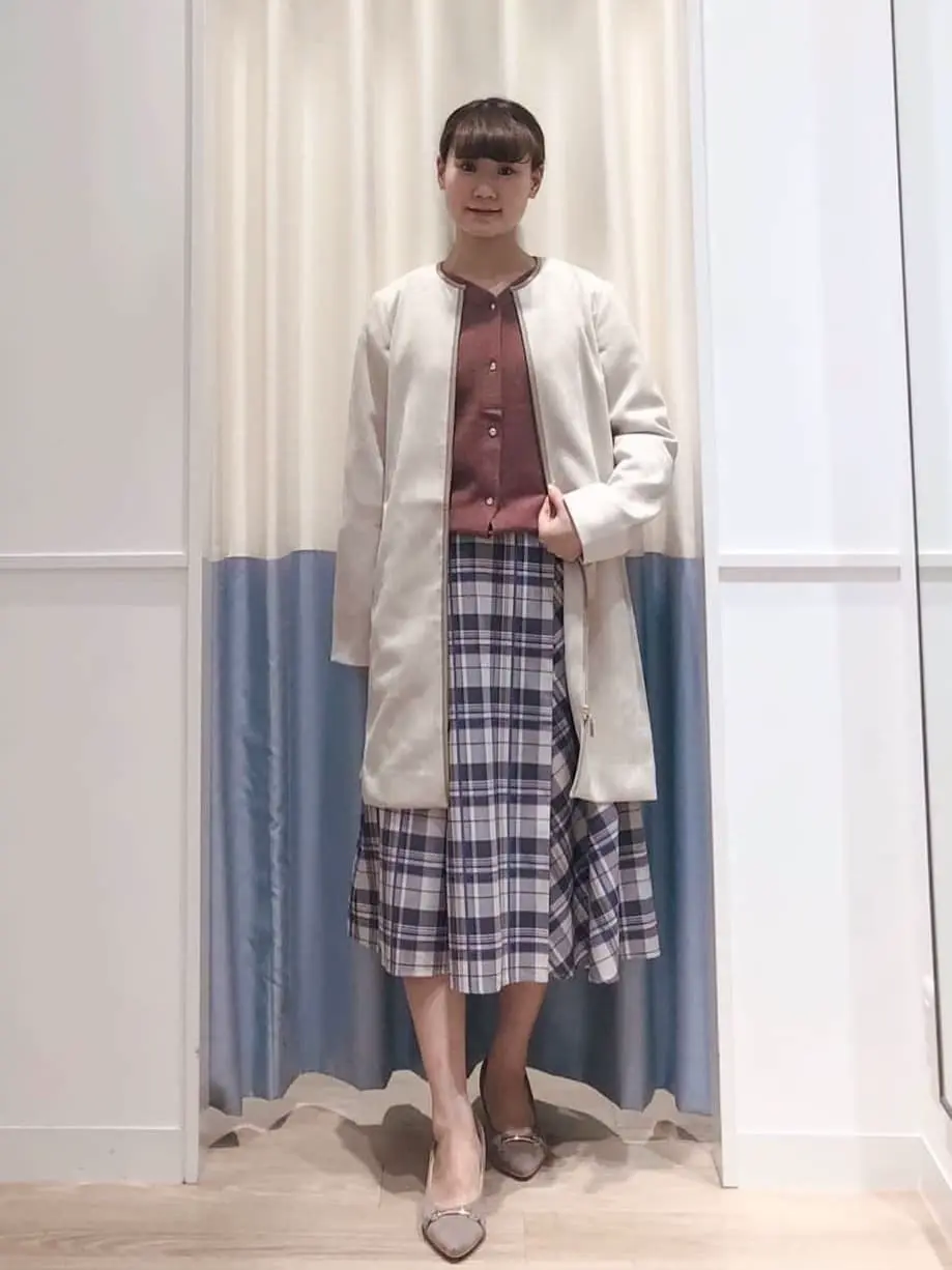 ANY SIS スタッフ コーディネート画像