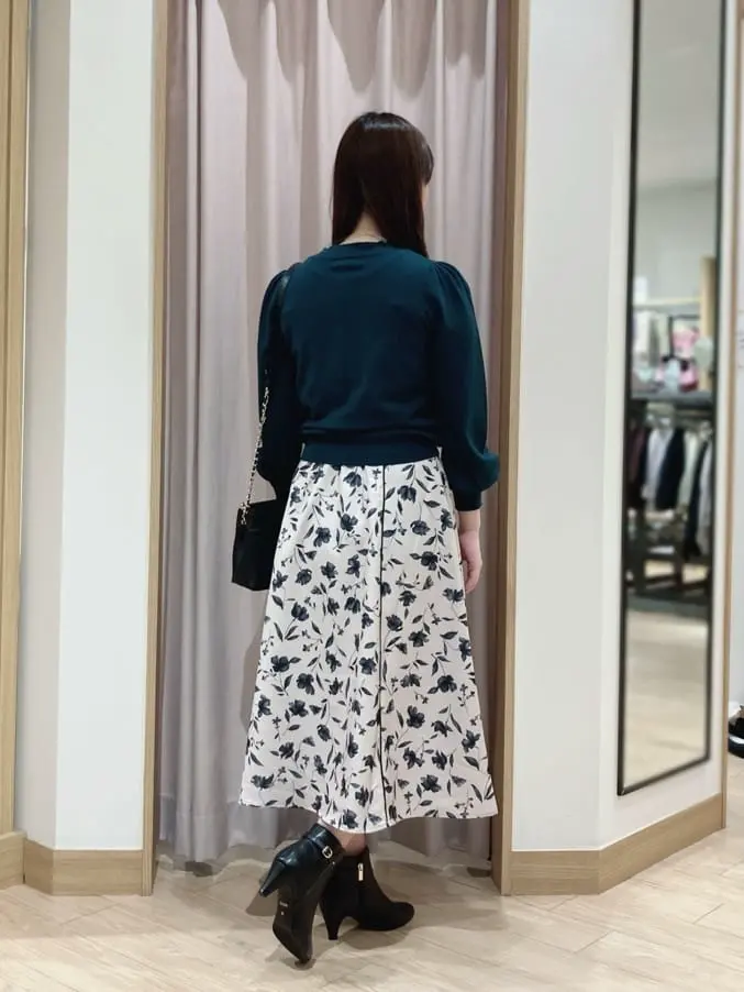 ANY SIS 濱口 コーディネート画像