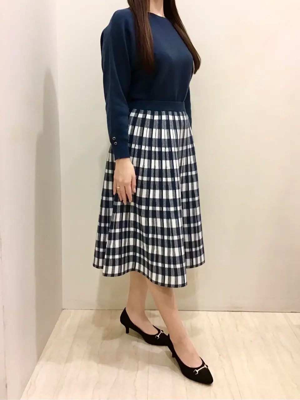 ANY SIS スタッフ コーディネート画像