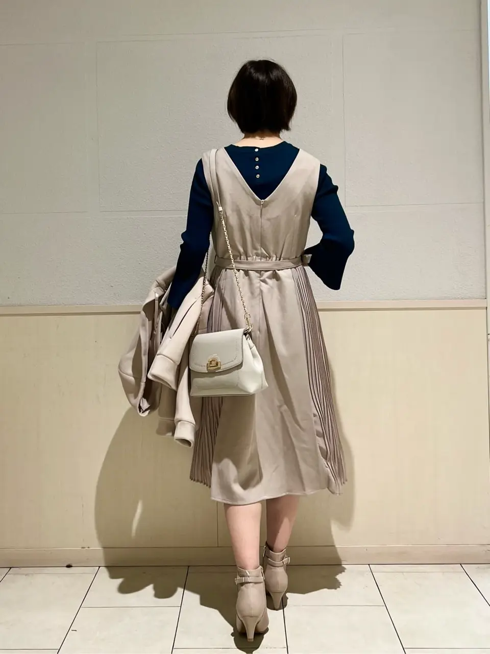 ANY SIS 村上 コーディネート画像