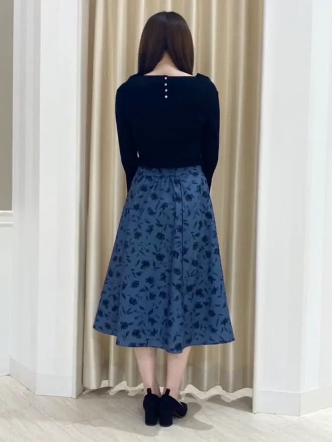 ANY SIS 伊藤 コーディネート画像