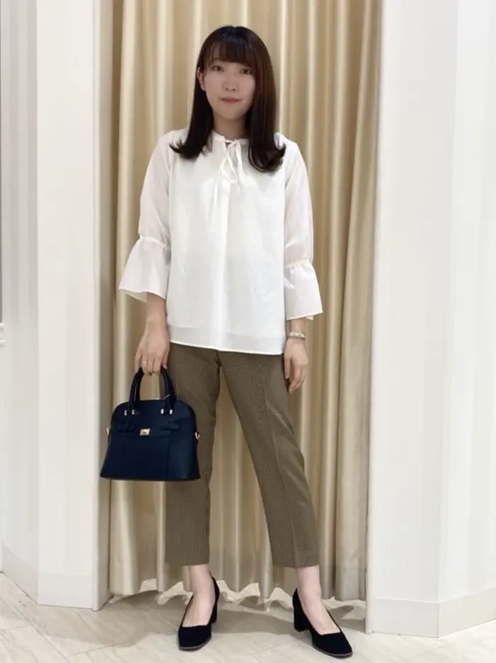 ANY SIS 伊藤 コーディネート画像