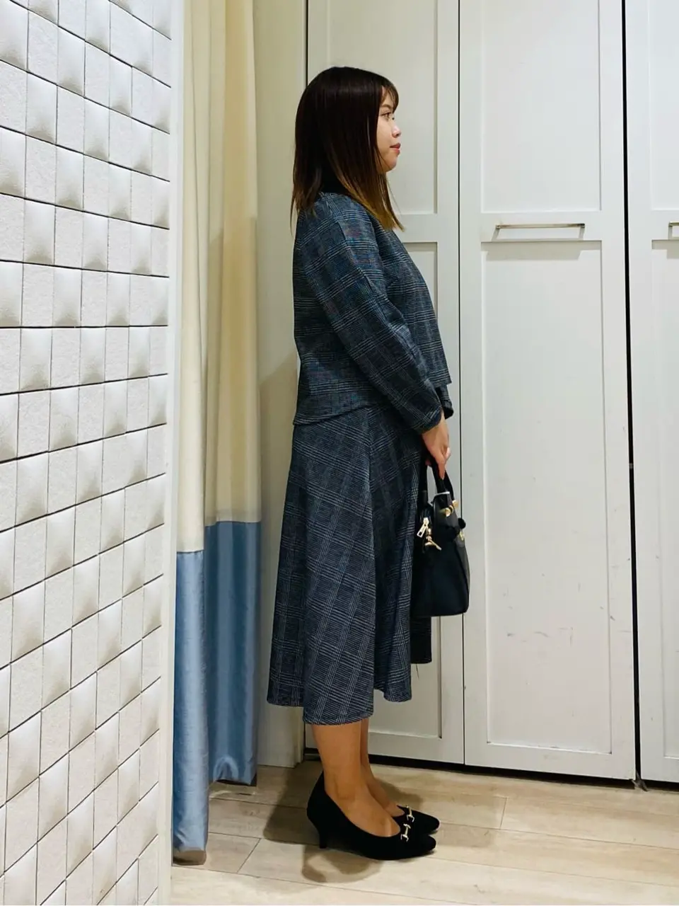 ANY SIS スタッフ コーディネート画像