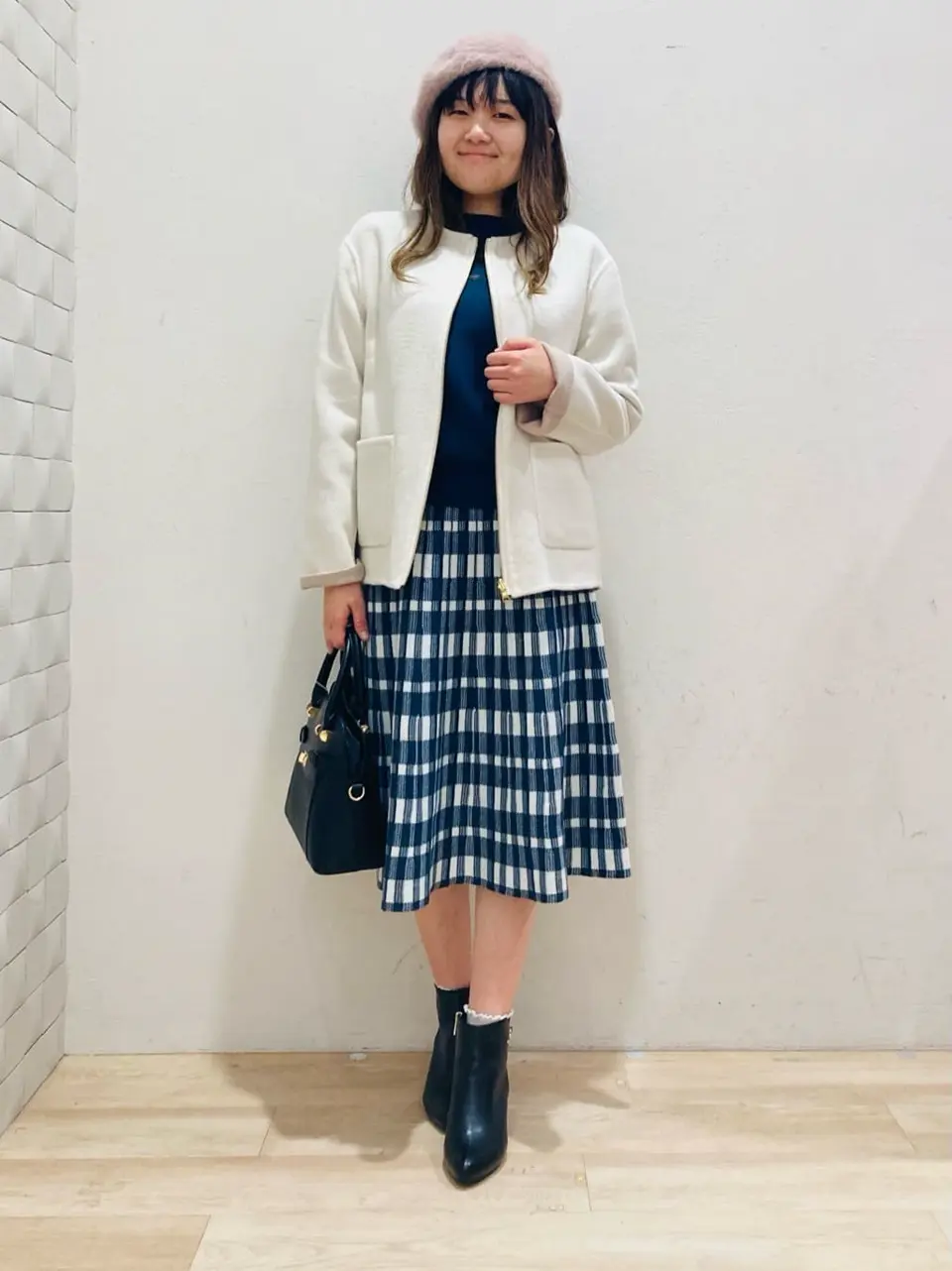 ANY SIS 川根　彩 コーディネート画像