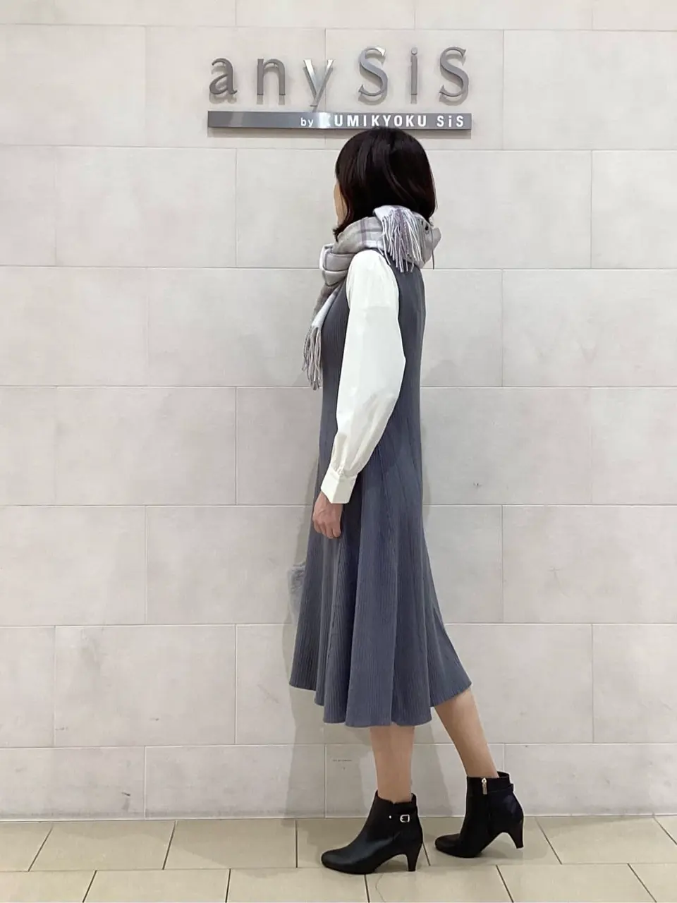 ANY SIS 髙橋 コーディネート画像