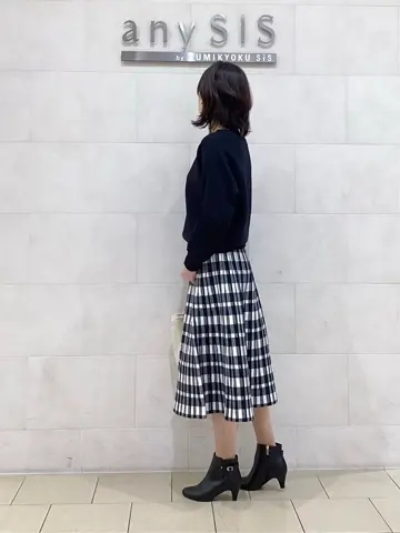 ANY SIS 髙橋 コーディネート画像