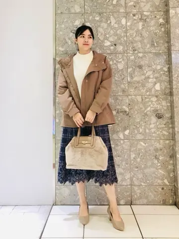 ANY SIS スタッフ コーディネート画像