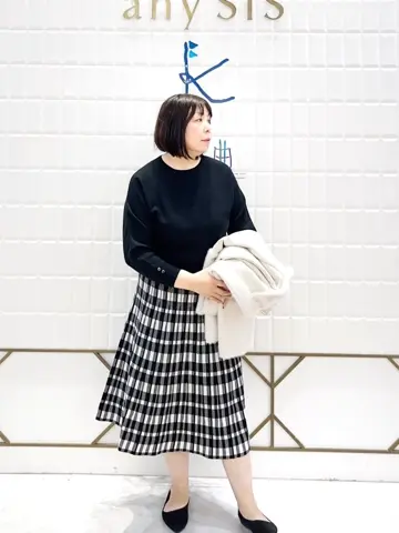 ANY SIS 西田 コーディネート画像