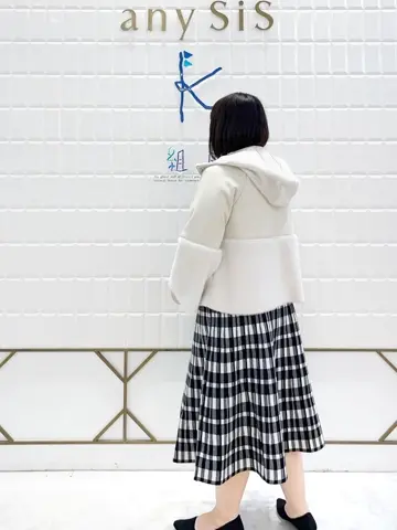 ANY SIS 西田 コーディネート画像