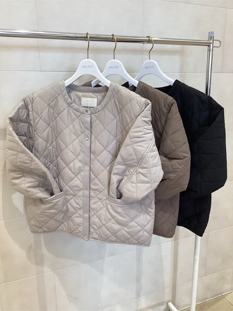 ANY SIS 藤森 コーディネート画像