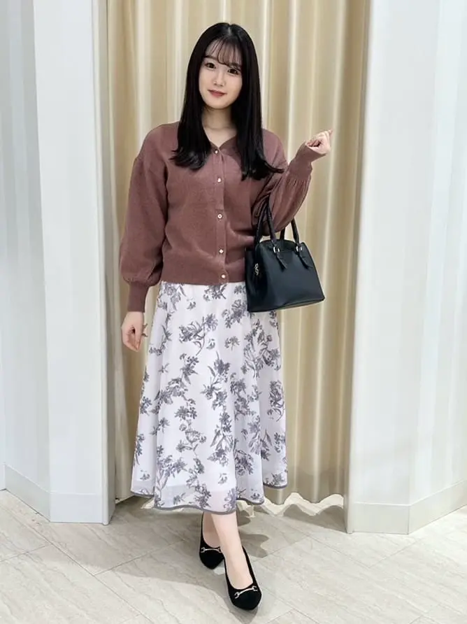 ANY SIS 本間 コーディネート画像