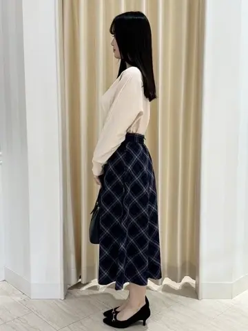 ANY SIS 本間 コーディネート画像