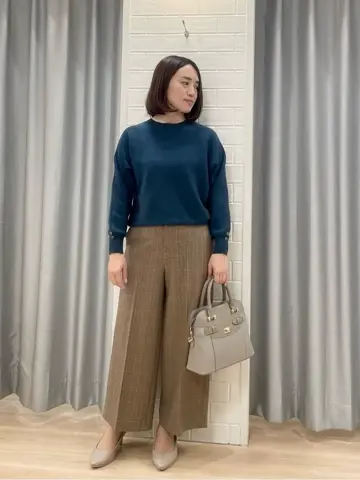 ANY SIS 丸岡 コーディネート画像