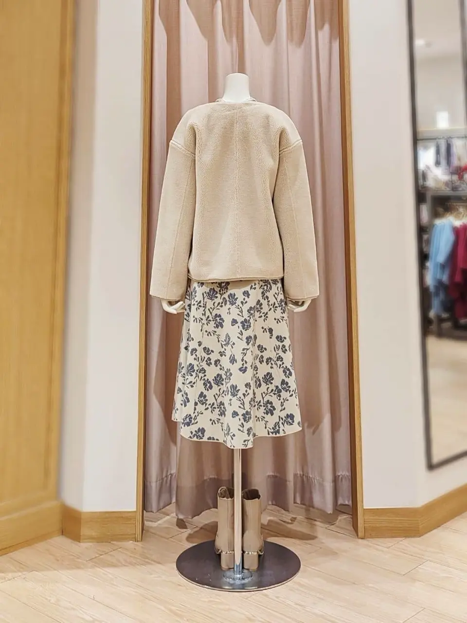 ANY SIS 岩田 コーディネート画像