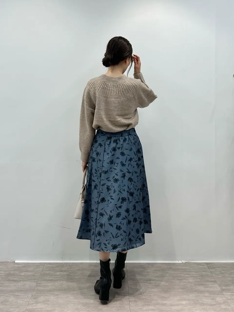 ANY SIS みぃ コーディネート画像