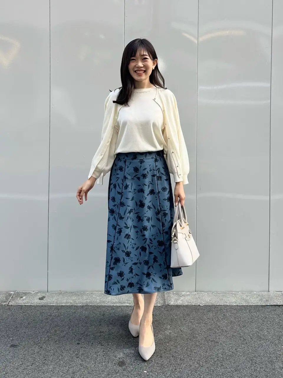 ANY SIS みぃ コーディネート画像