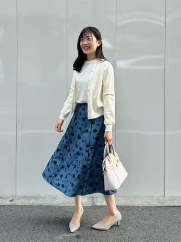 ANY SIS みぃ コーディネート画像