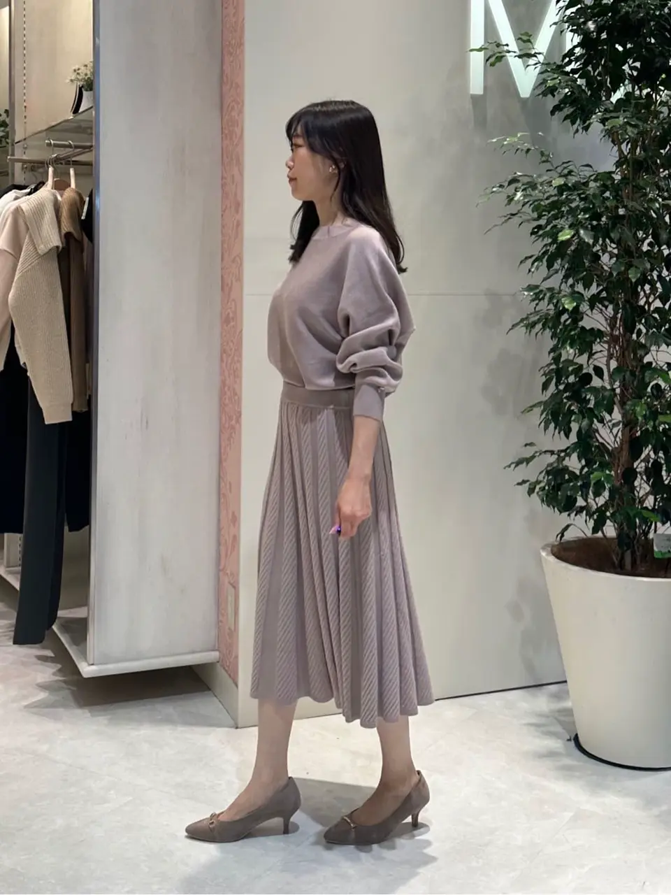 ANY SIS みぃ コーディネート画像