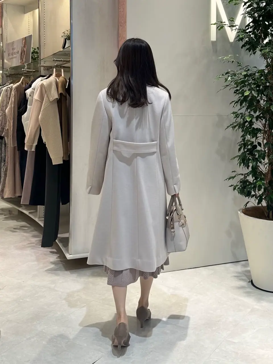 ANY SIS みぃ コーディネート画像