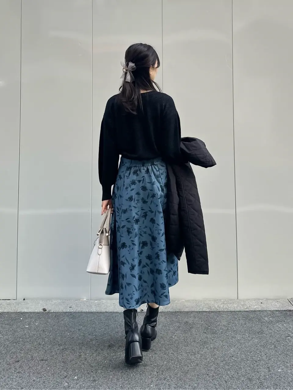 ANY SIS みぃ コーディネート画像