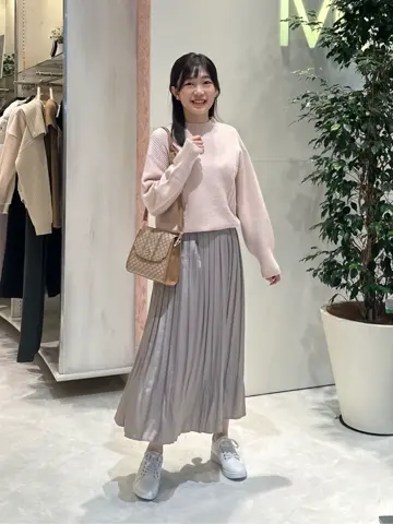 ANY SIS みぃ コーディネート画像