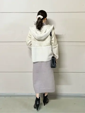 ANY SIS みぃ コーディネート画像