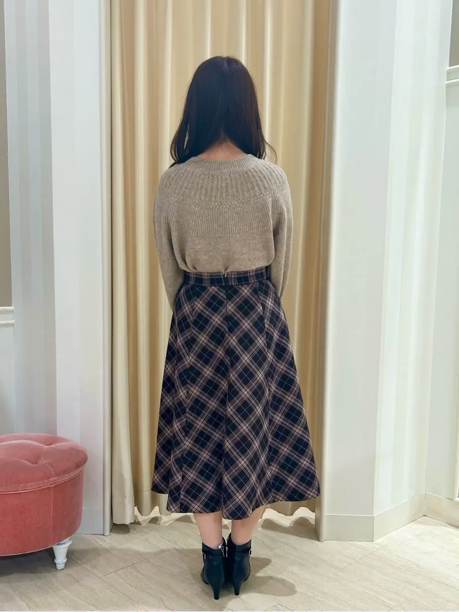 ANY SIS 清野 コーディネート画像