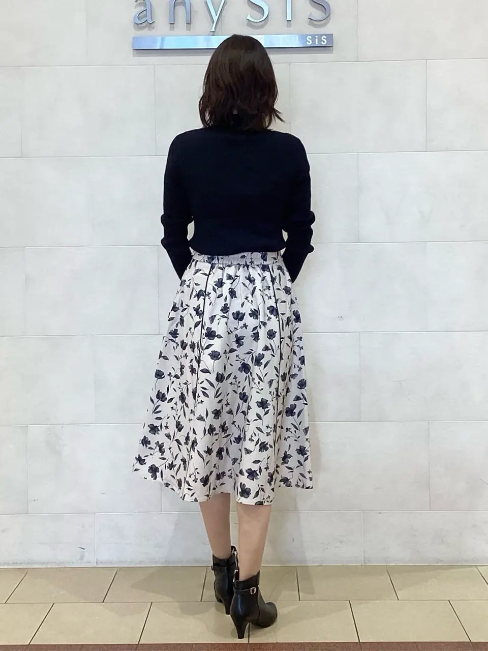 ANY SIS 髙橋 コーディネート画像