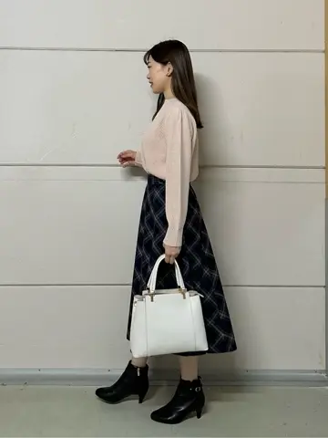 ANY SIS みぃ コーディネート画像