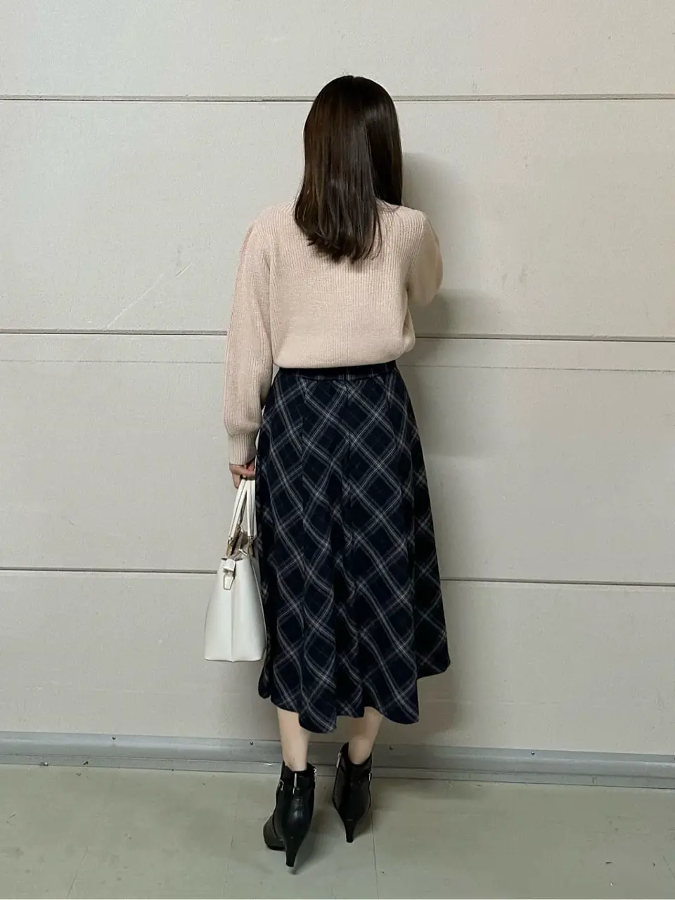 ANY SIS みぃ コーディネート画像