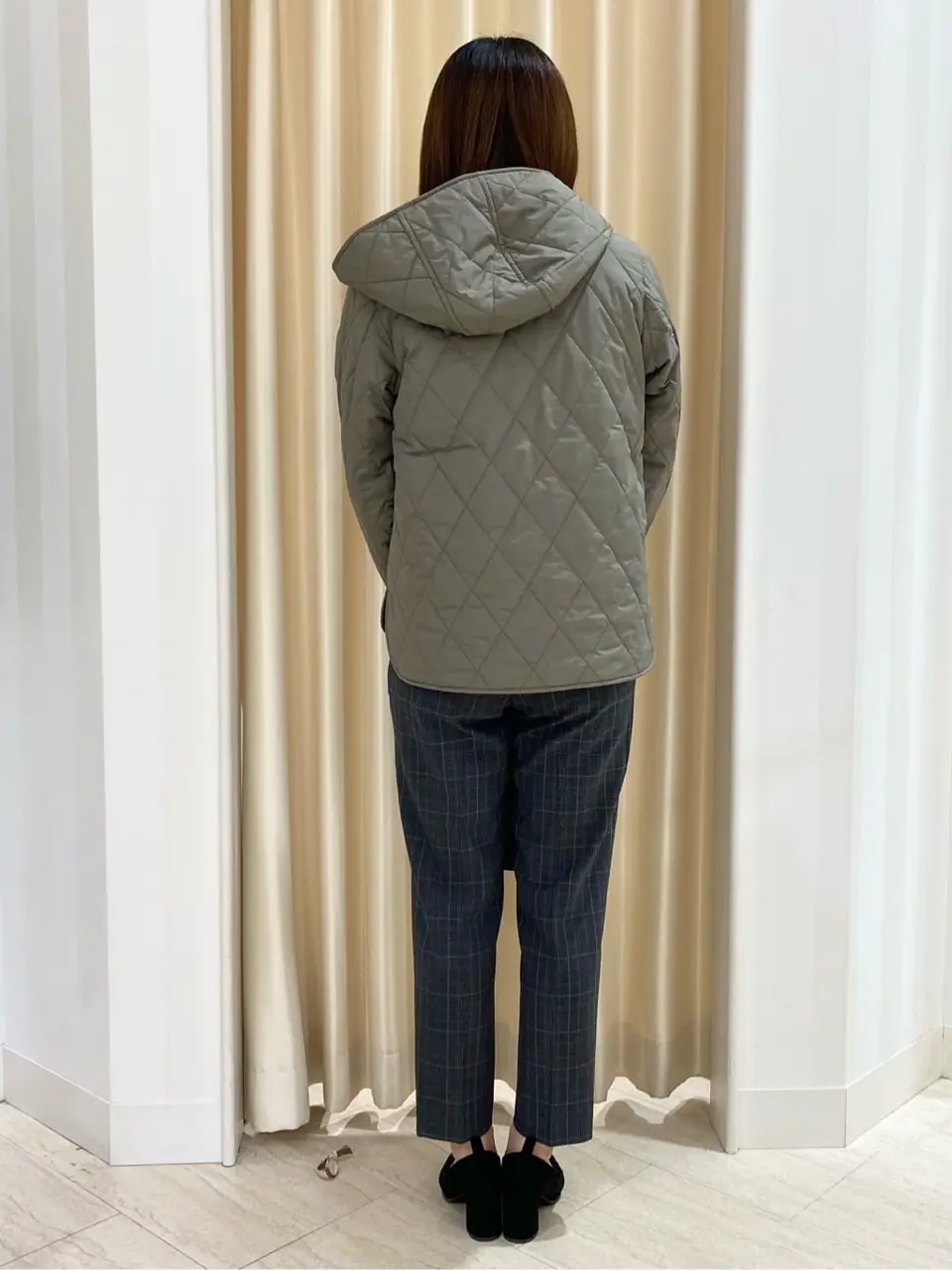 ANY SIS 伊藤 コーディネート画像