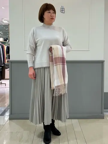 ANY SIS 堀部 コーディネート画像