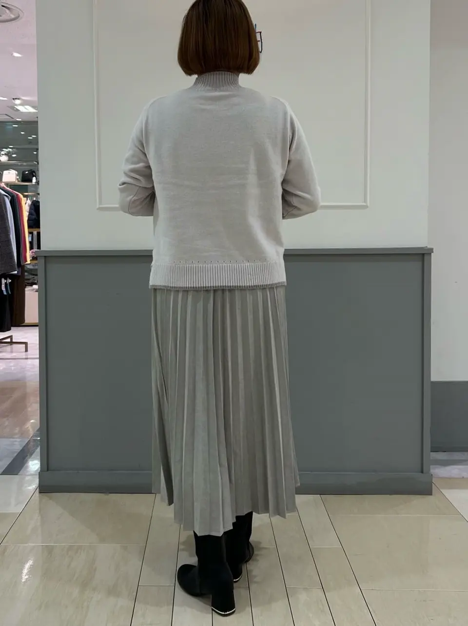 ANY SIS 堀部 コーディネート画像