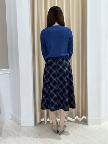 ANY SIS 伊藤 コーディネート画像