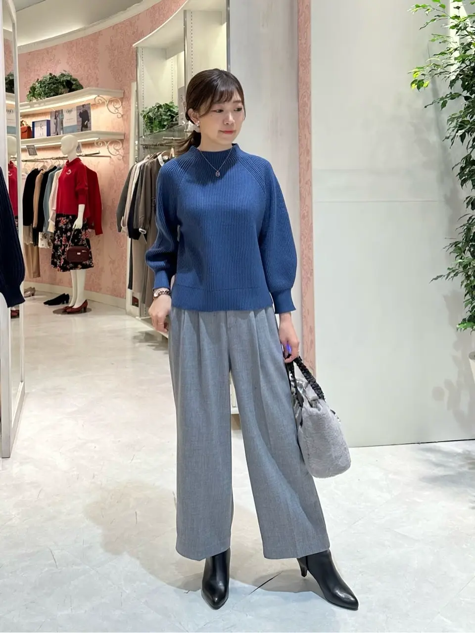  みぃ コーディネート画像