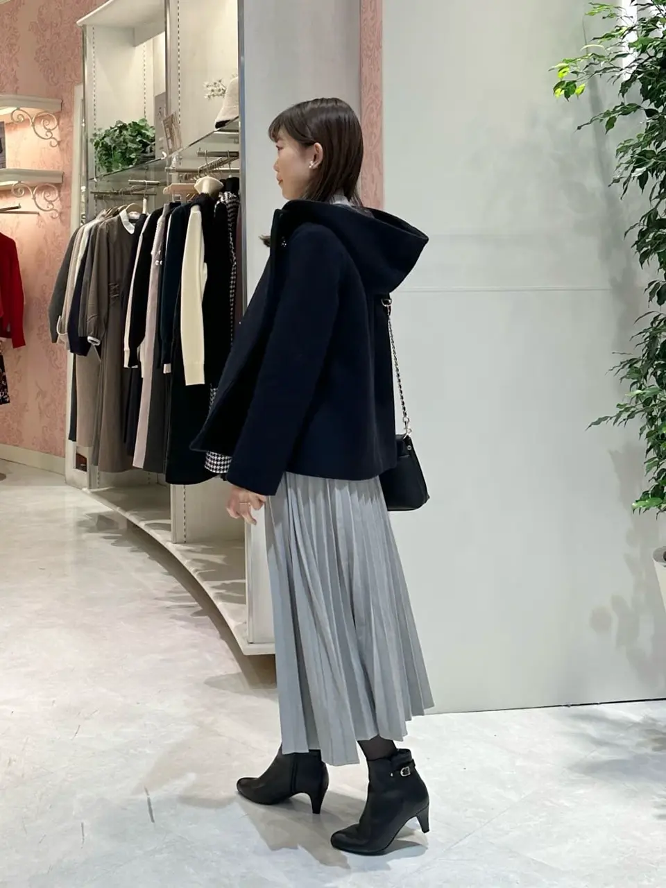 ANY SIS みぃ コーディネート画像