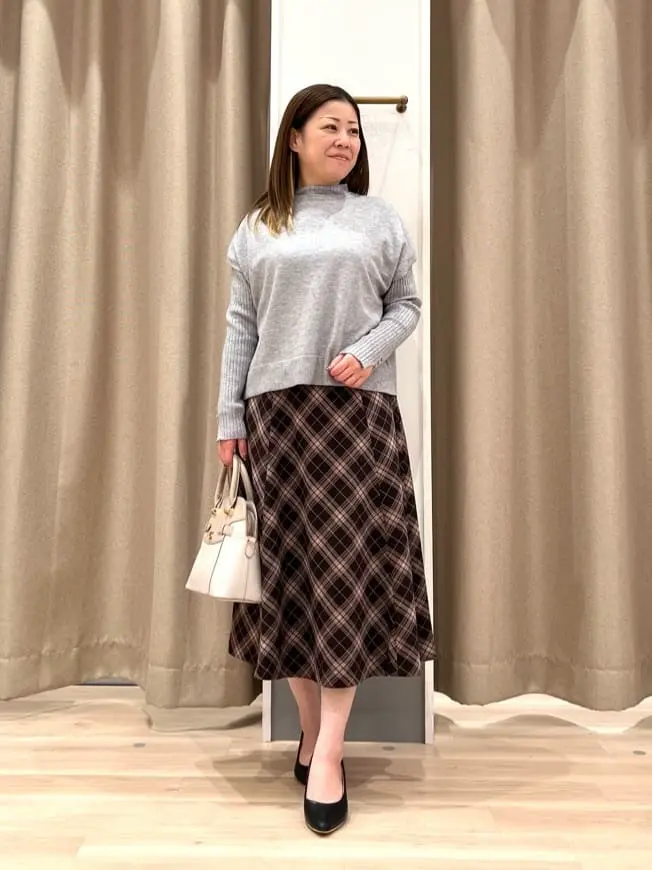 ANY SIS 瀬野 コーディネート画像