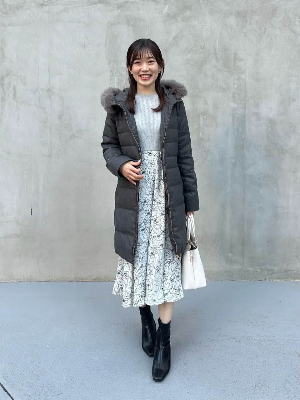 ANY SIS みぃ コーディネート画像