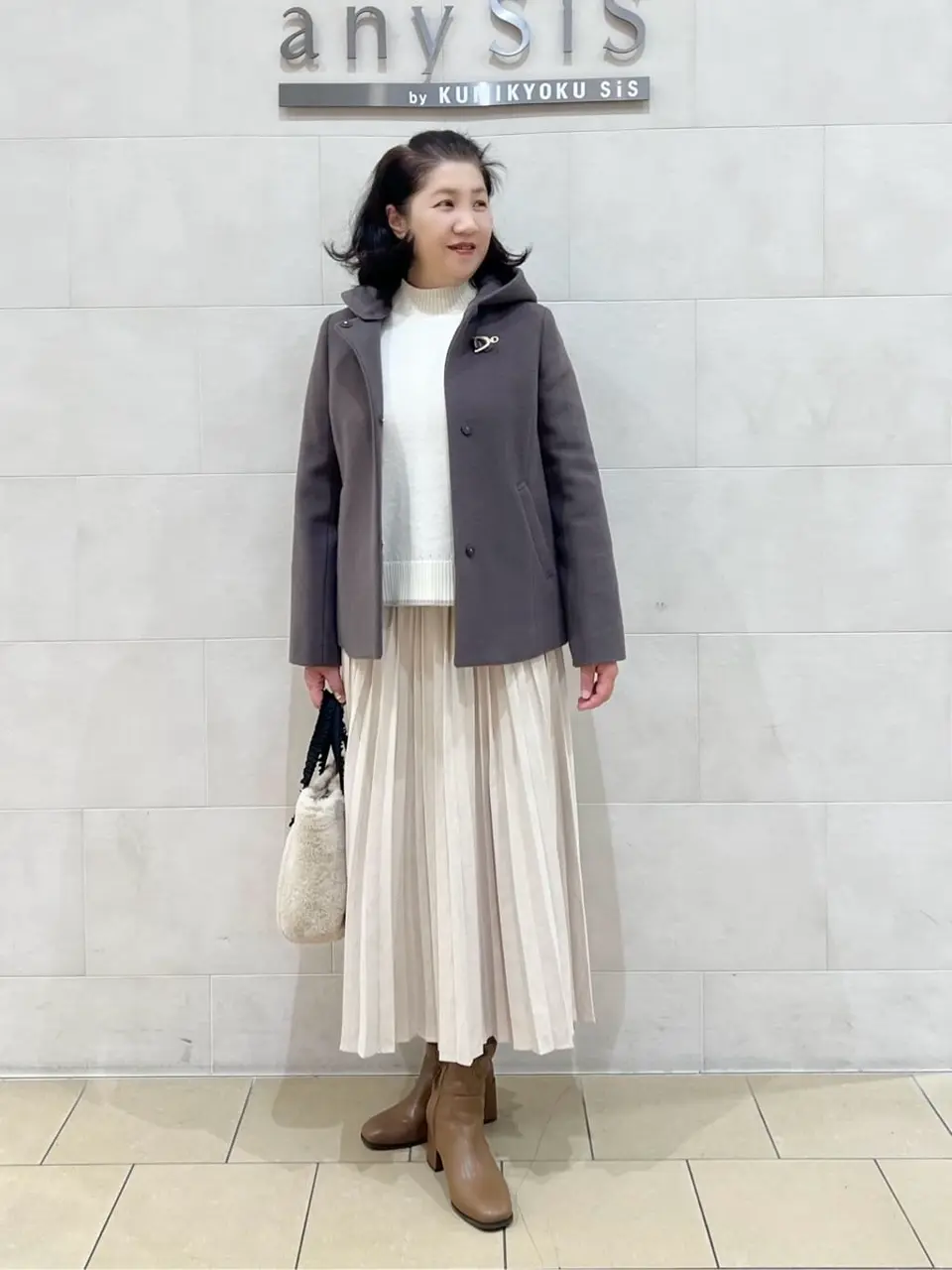 ANY SIS 今仲 コーディネート画像