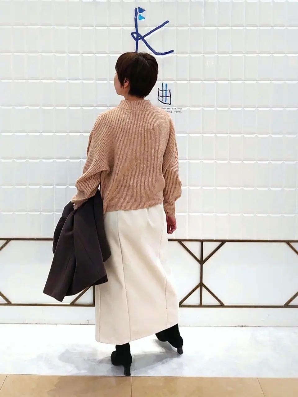 ANY SIS 井上 コーディネート画像