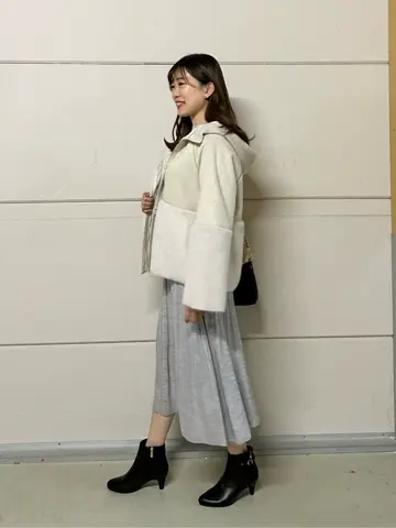 ANY SIS みぃ コーディネート画像